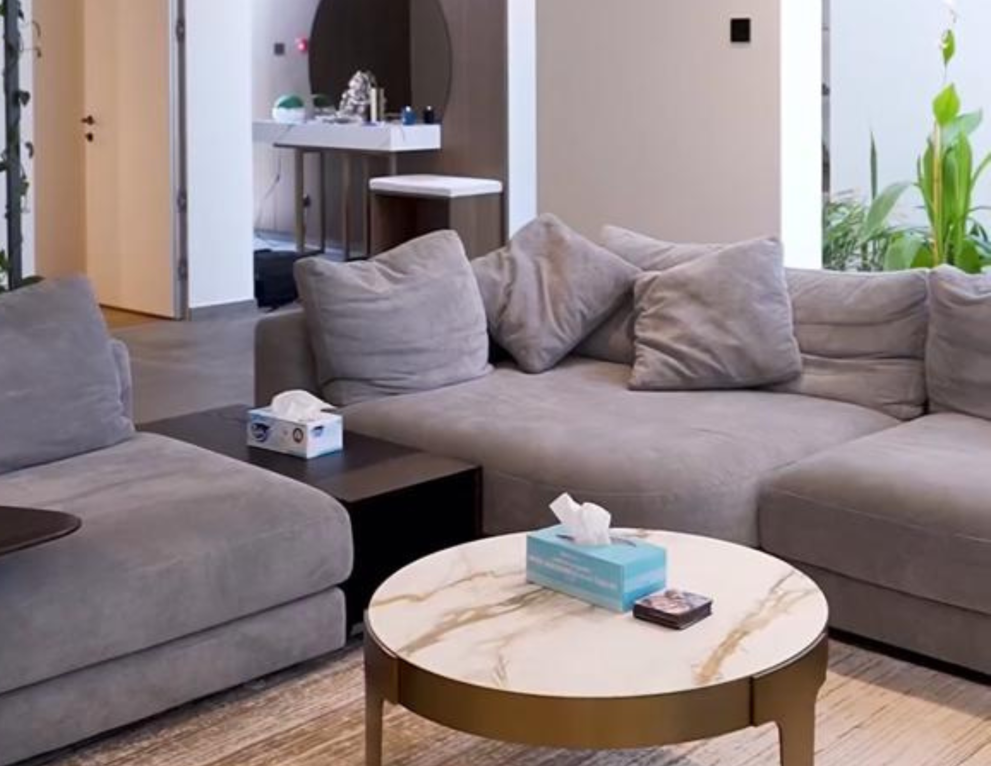 masterpiece design studio living area (2)