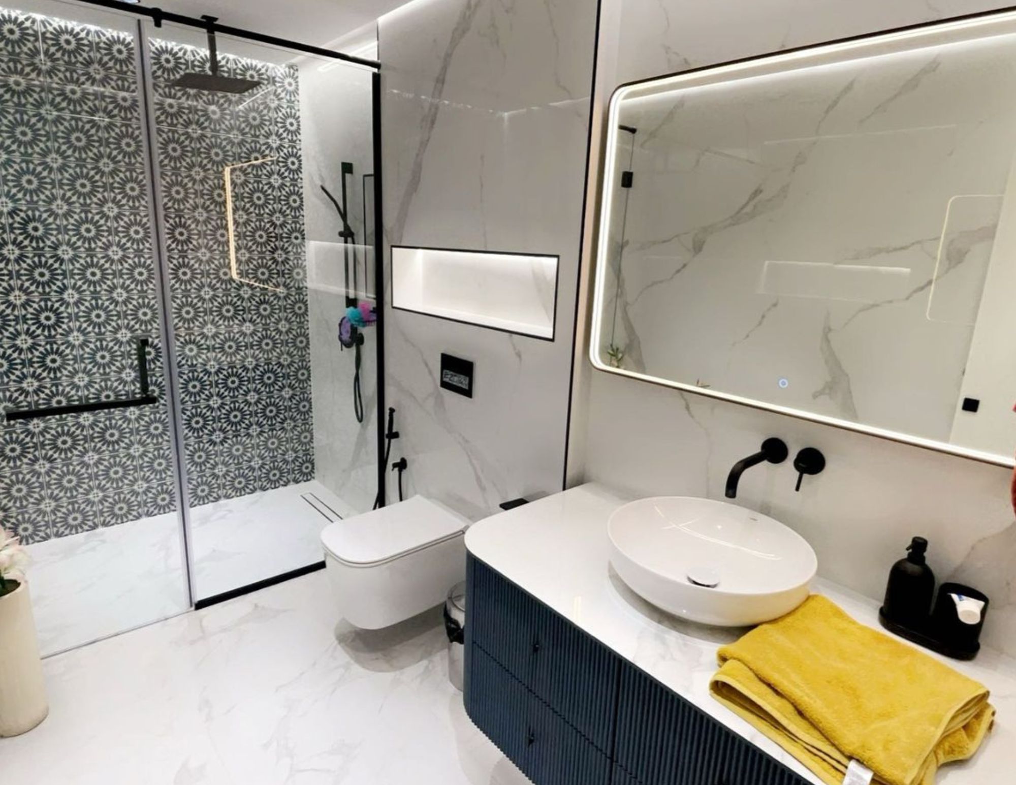 masterpiece design studio master bathroom (1)