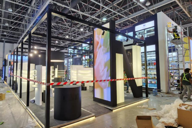 Exhibition stand master piece design studio2